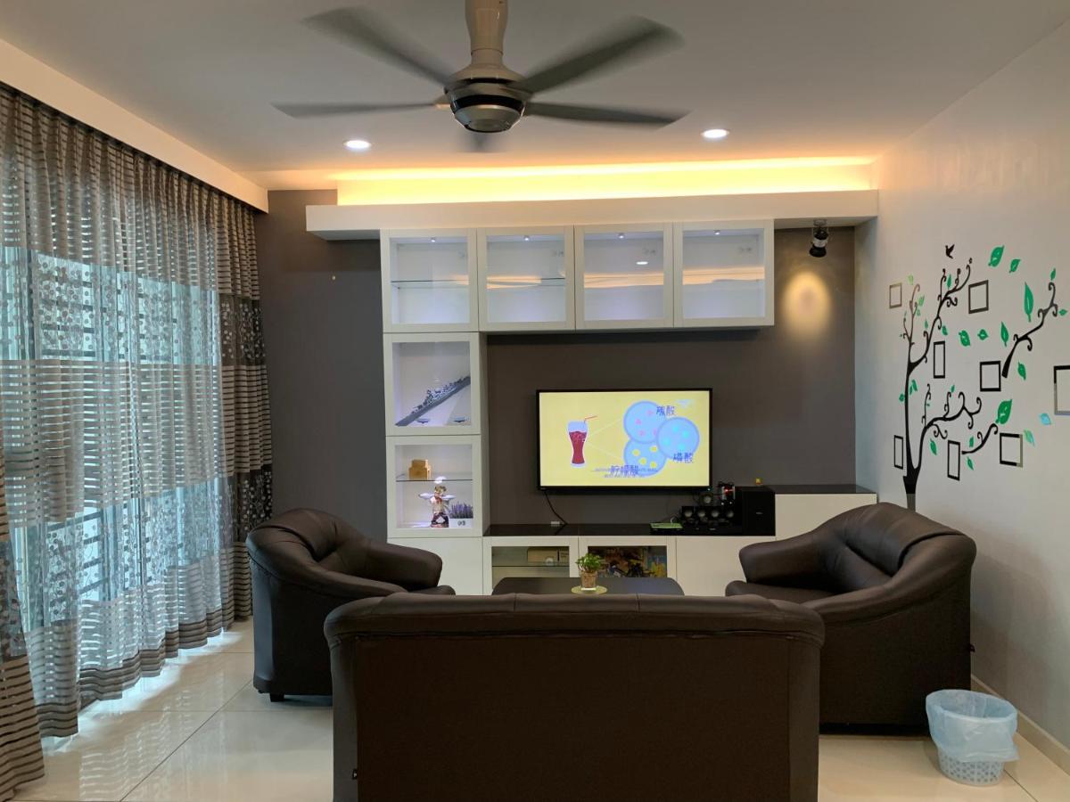 Holiday home Ks1 Sky Mirror Double Storey House Kuala Selangor