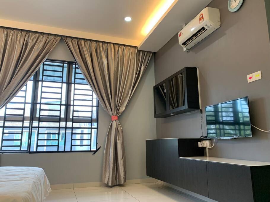 Holiday home Ks1 Sky Mirror Double Storey House